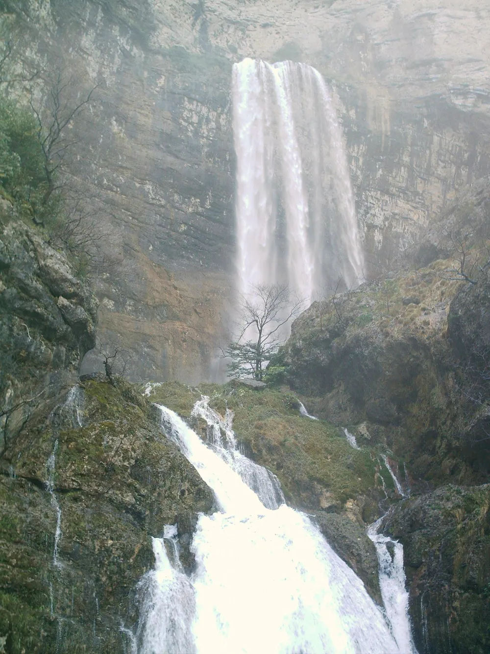 Reventón del Rio Mundo