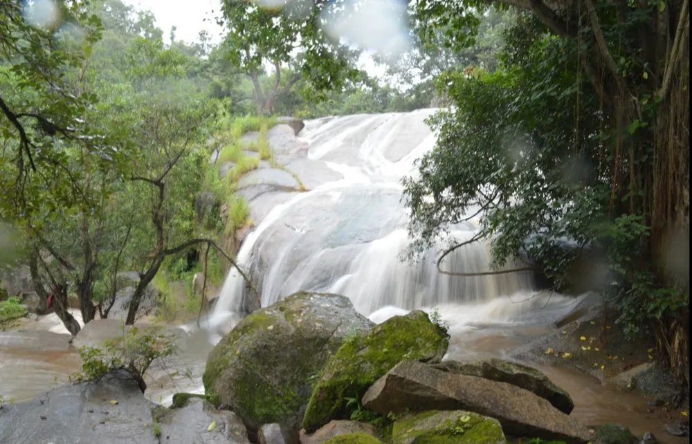 Assop Falls