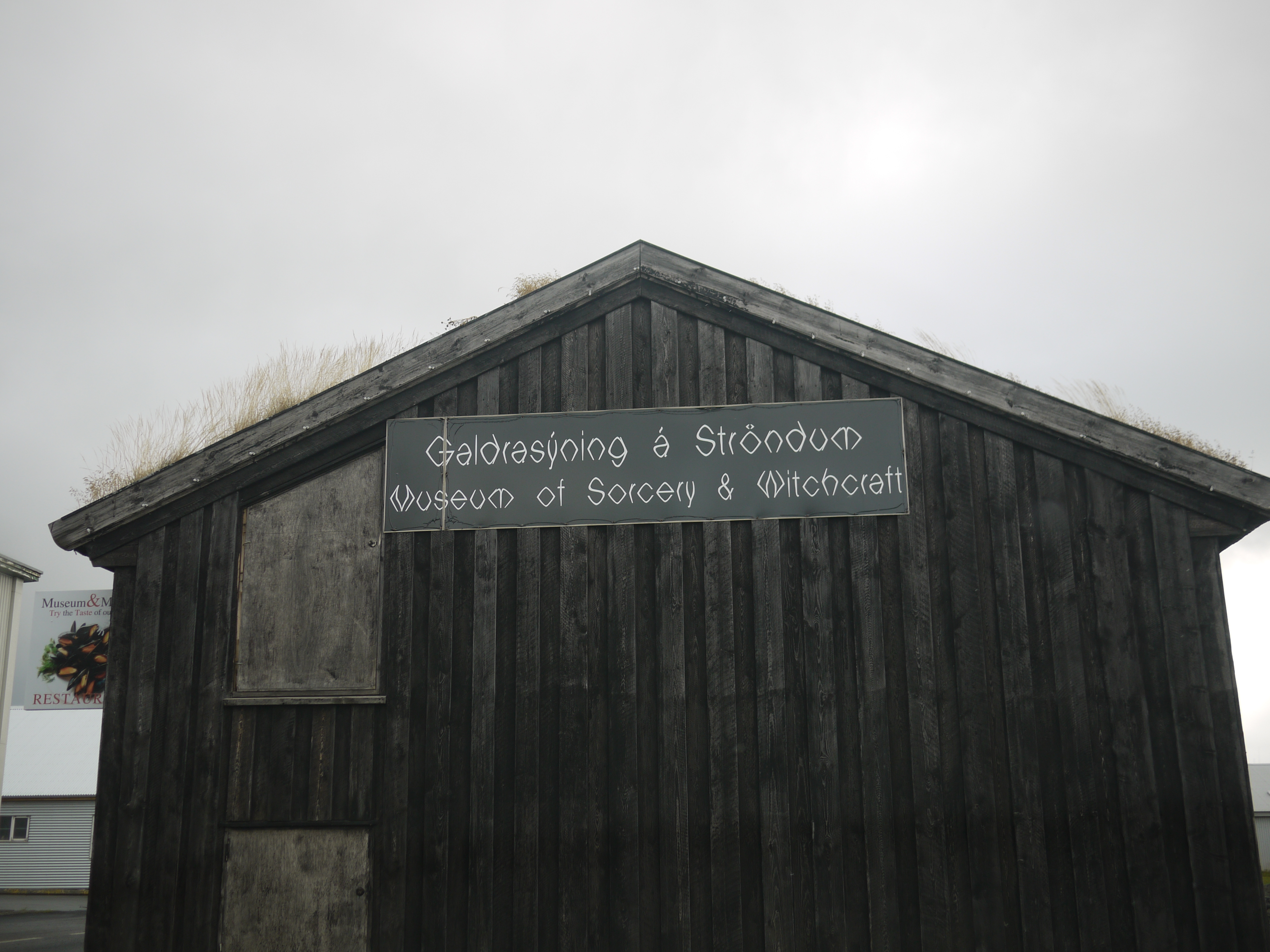 Galdrasýning á Ströndum