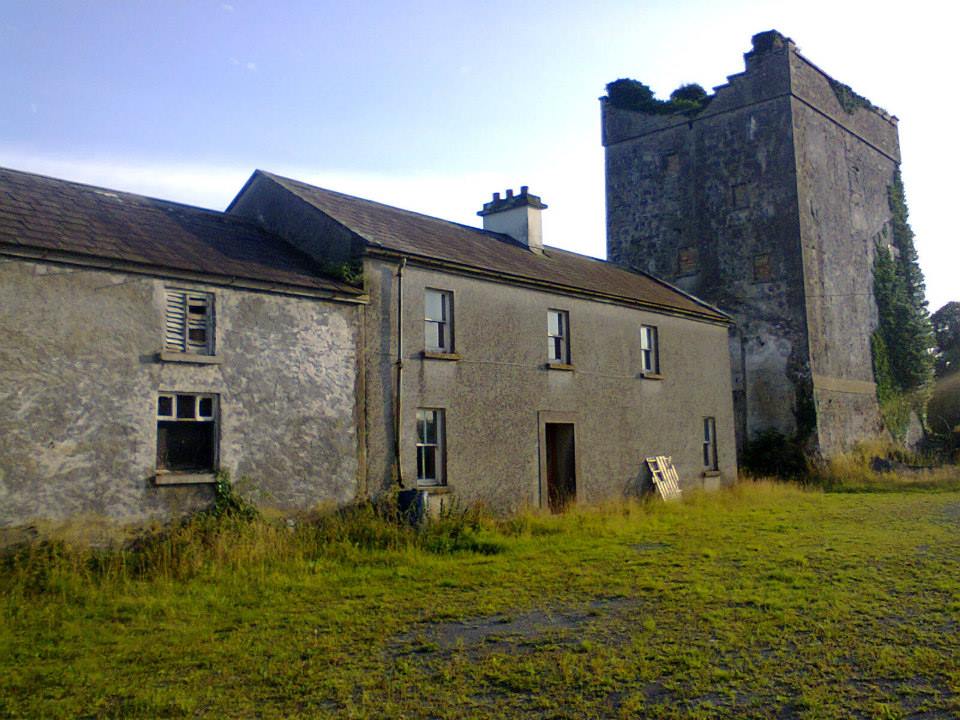 Monivea Castle