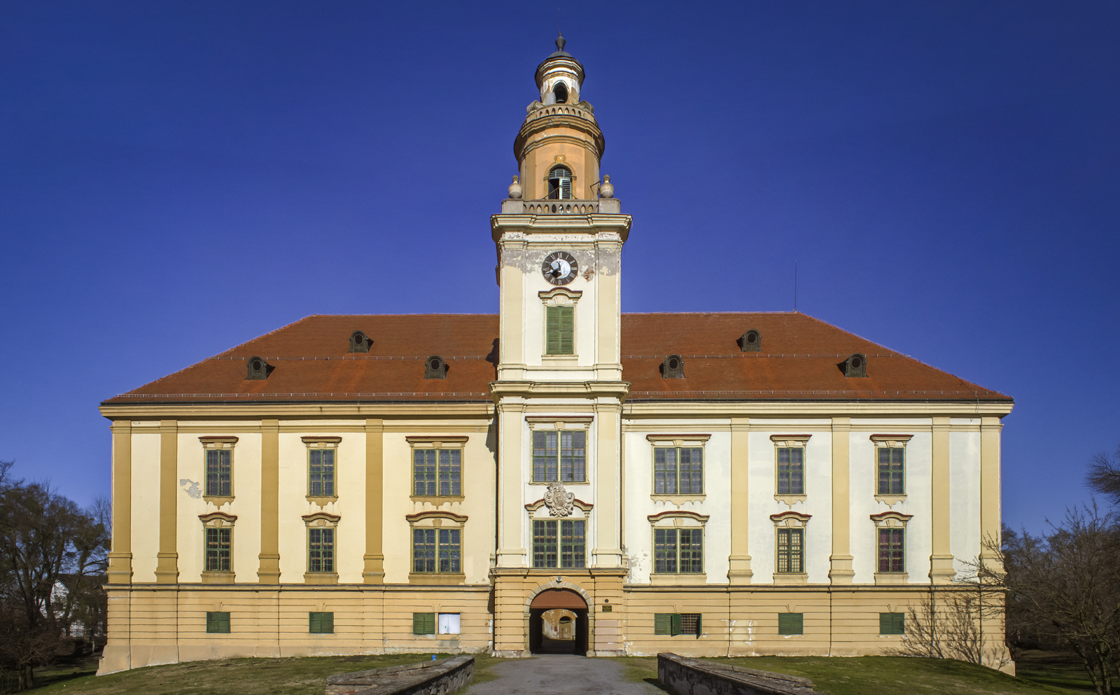 Prandau-Normann Castle