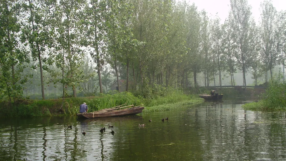 Nansi Lake