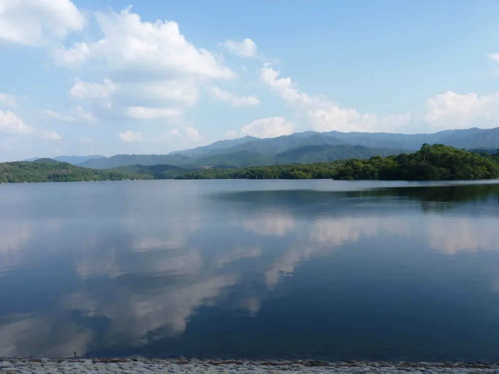Mannō Lake