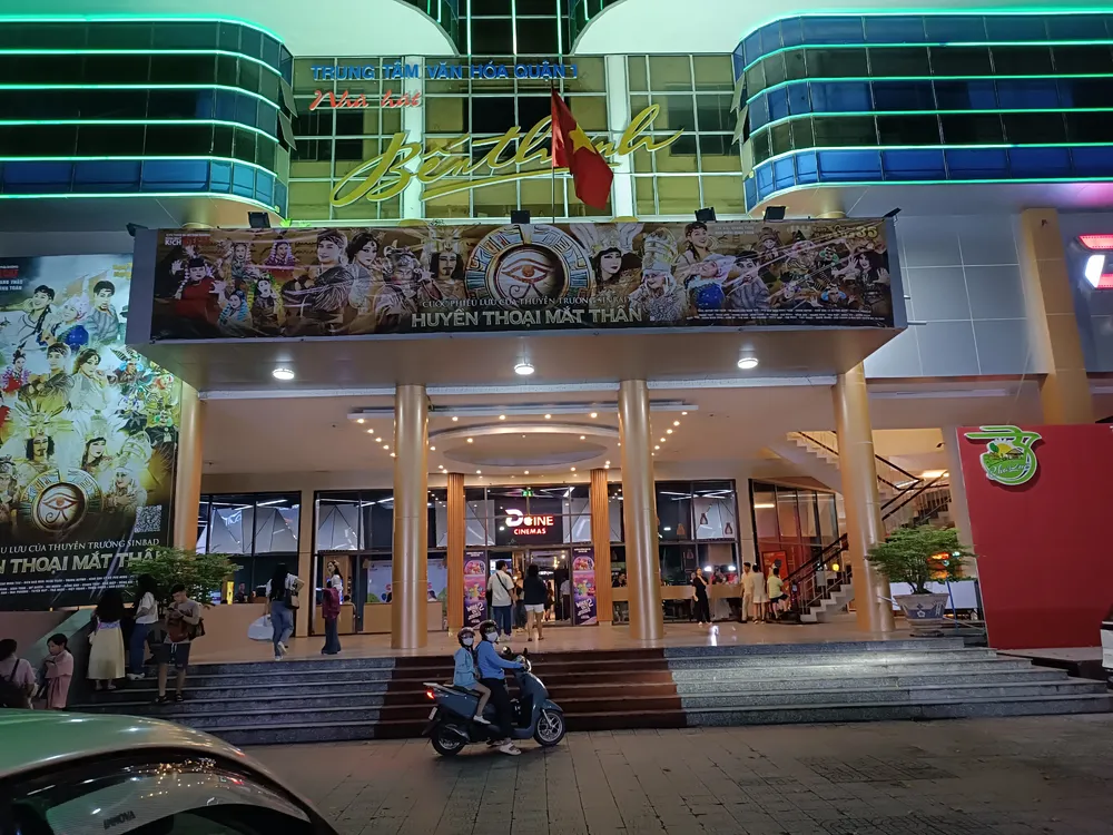 Bến Thành Theatre