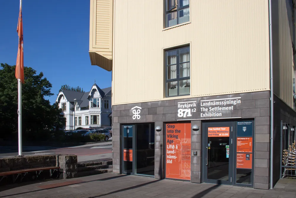 the Settlement Exhibition