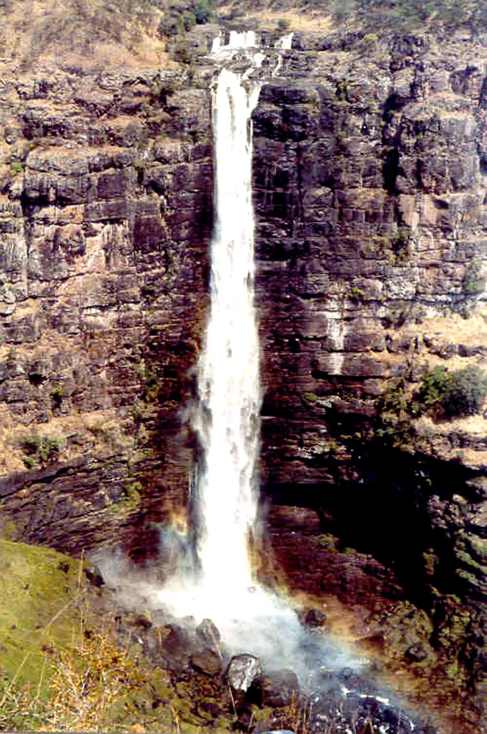 Lofoi Falls