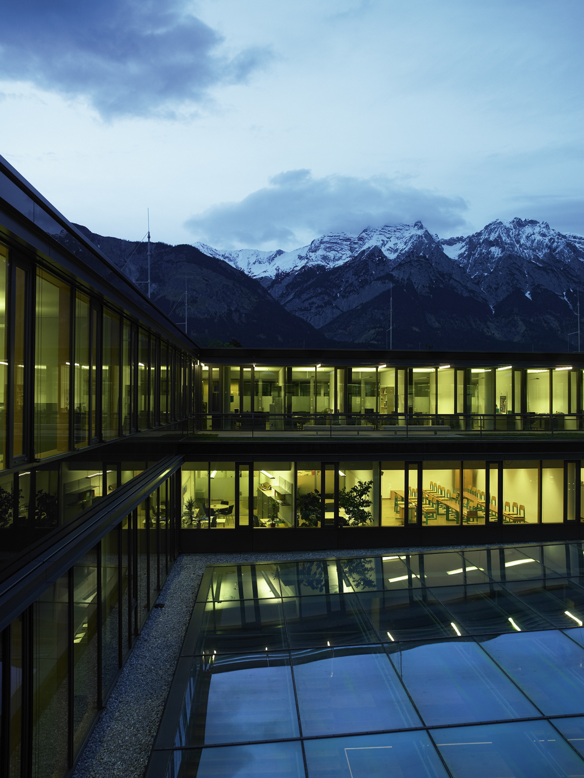 UMIT Tirol - Private University for Health Sciences and Health Technology