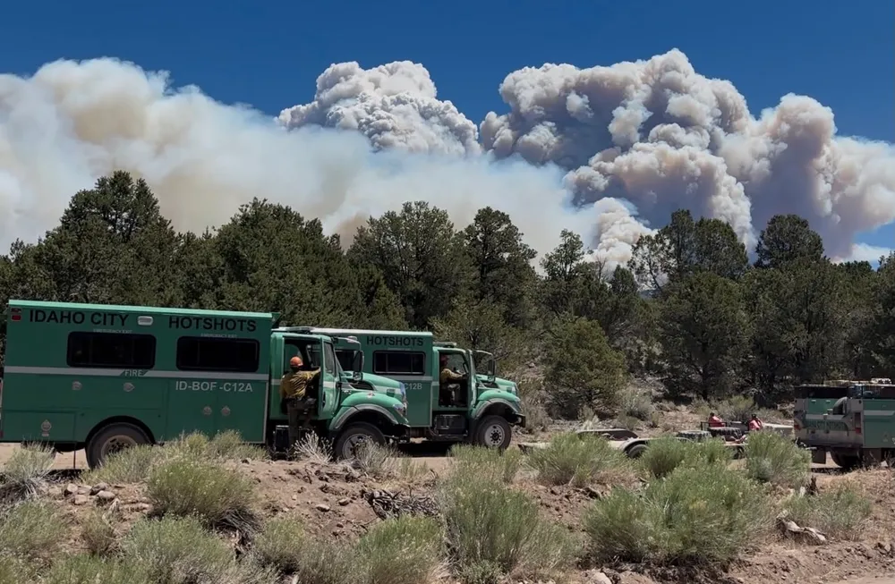 美國猶他州發生大規模野火Cottonwood Fire，燒毀近60,000英畝土地。