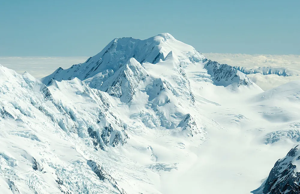 Mount Elie De Beaumont