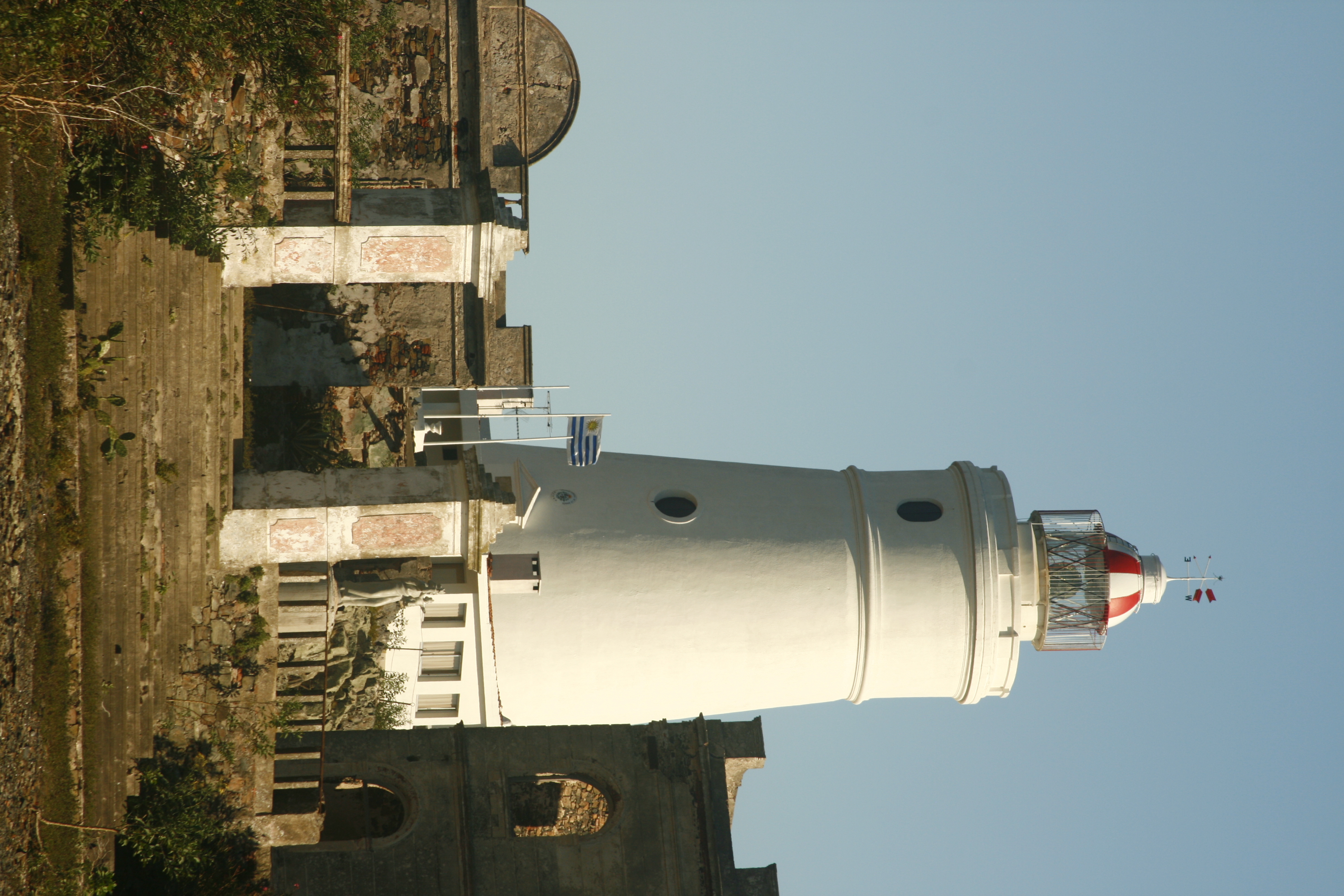Faro Isla de Flores