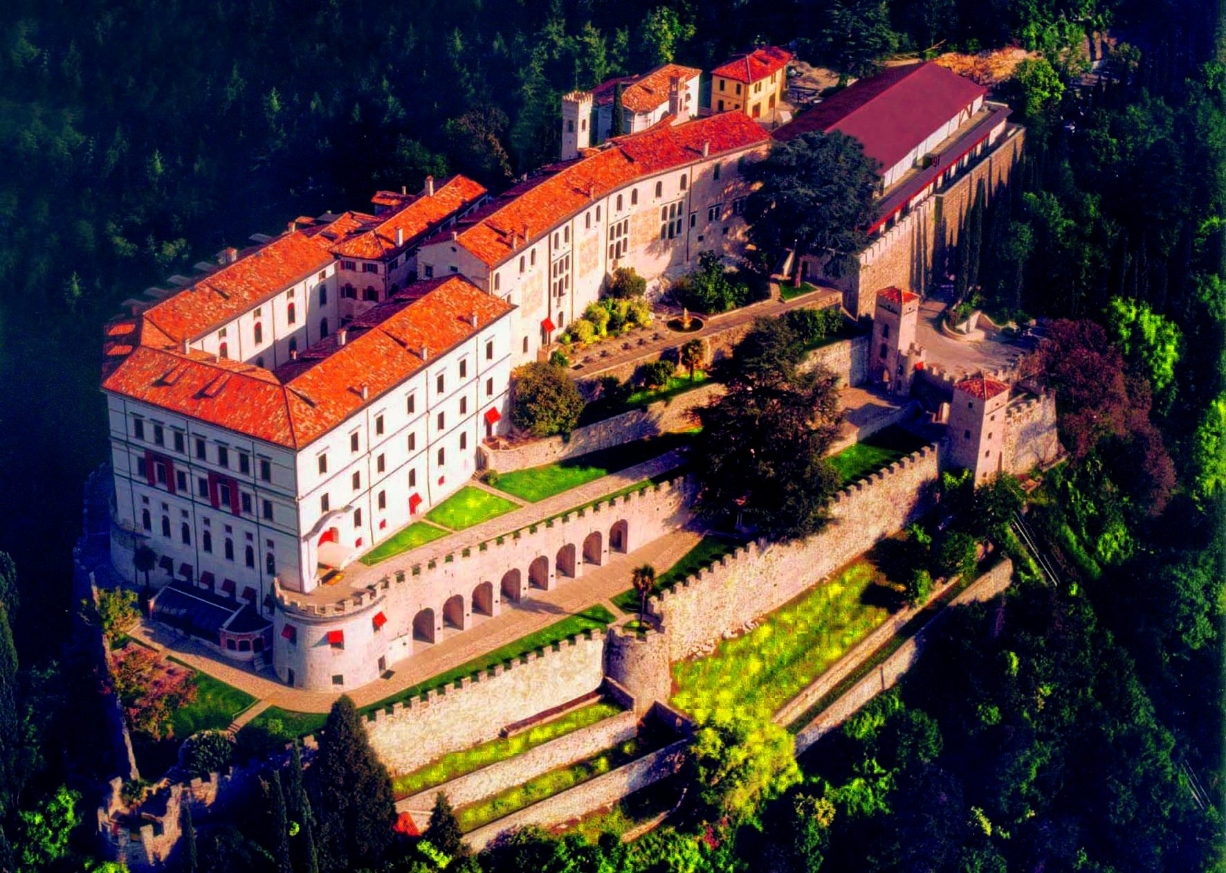 CastelBrando