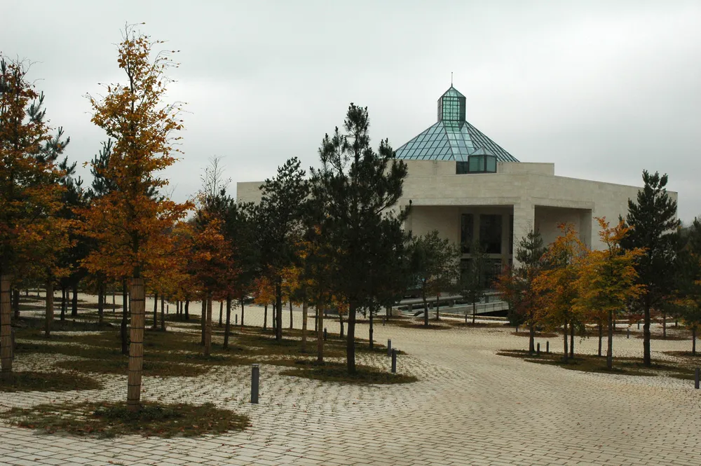 Mudam