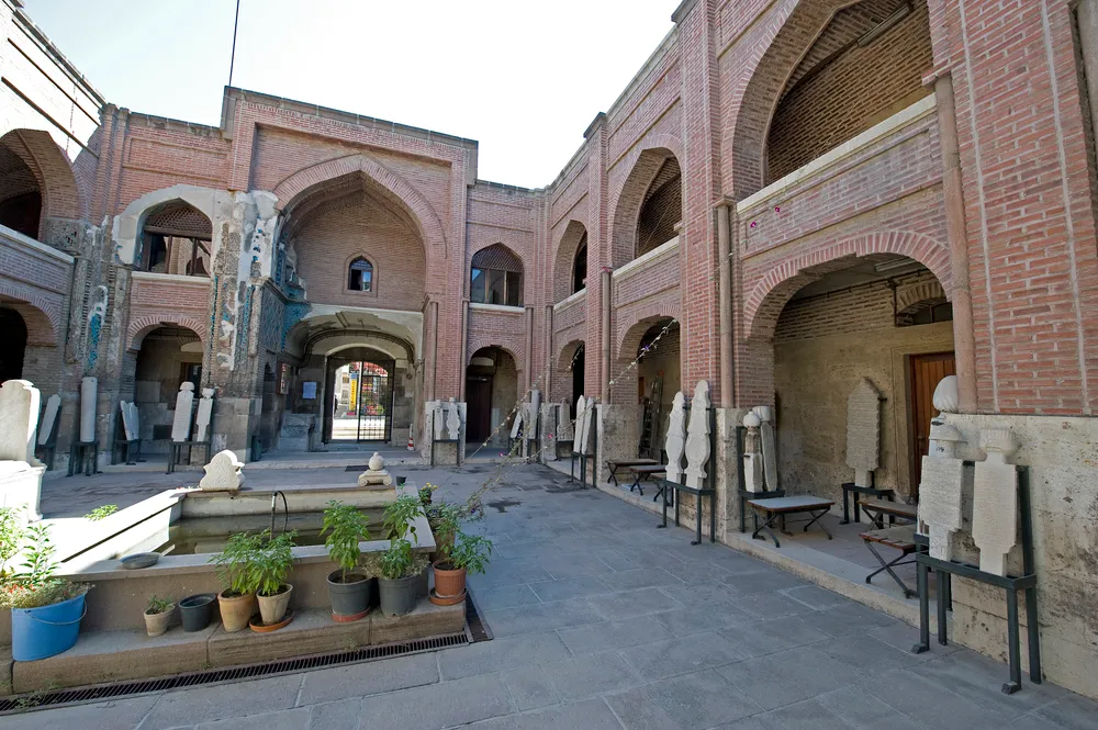 Sırçalı Madrasah