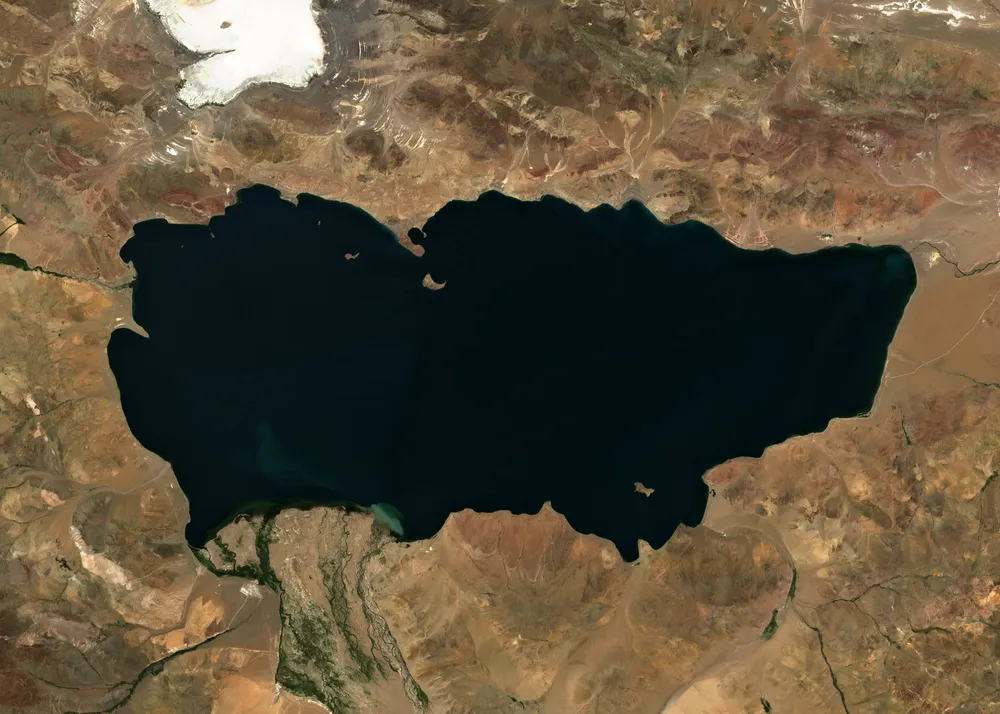 Taruo Lake