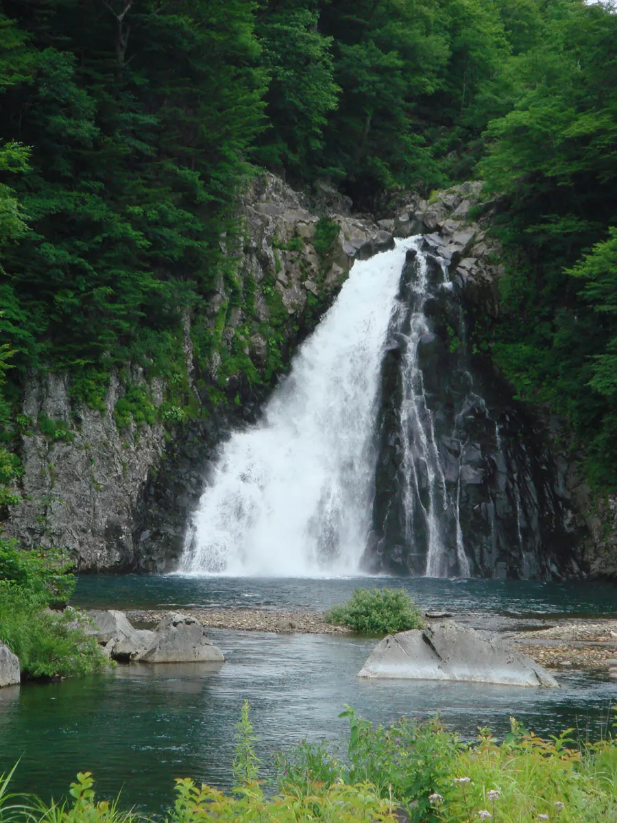 Hottai Falls