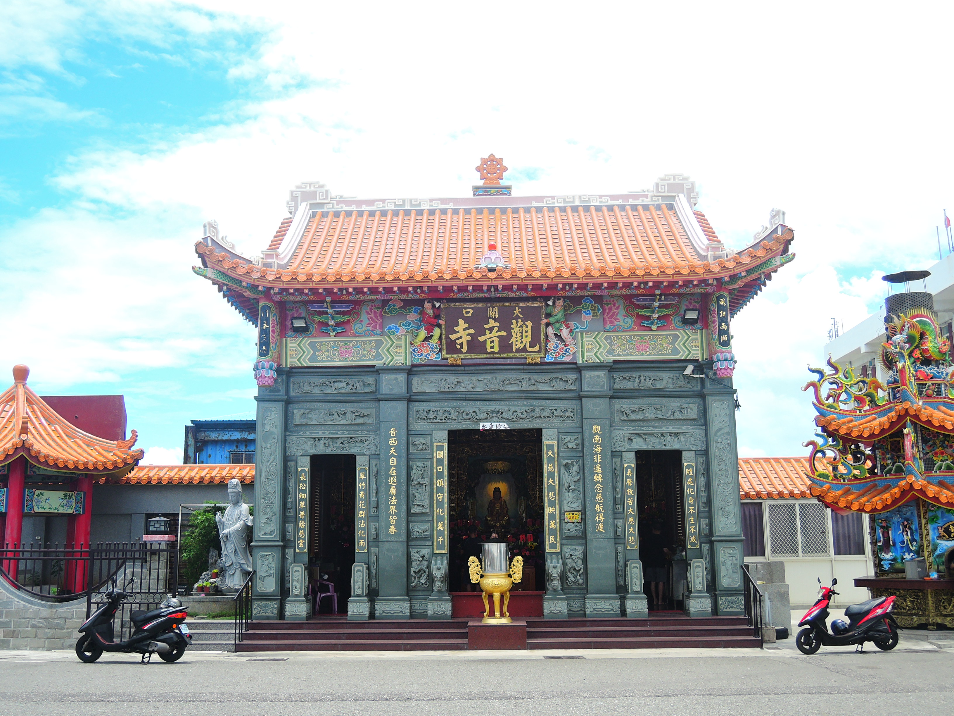 Daguankou Guanyin Temple