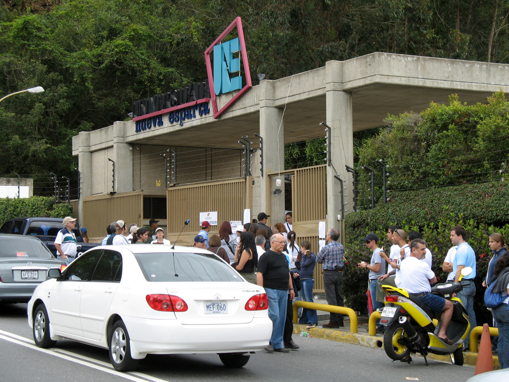 Universidad Nueva Esparta