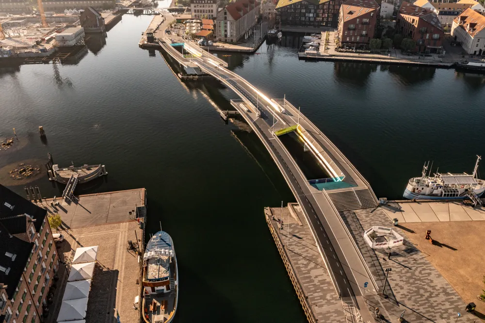 Inner Harbour Bridge