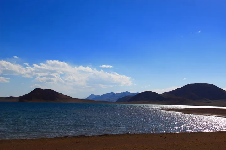 Urru Lake