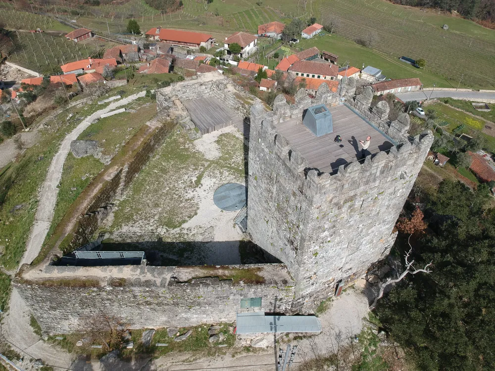 Castle of Arnóia