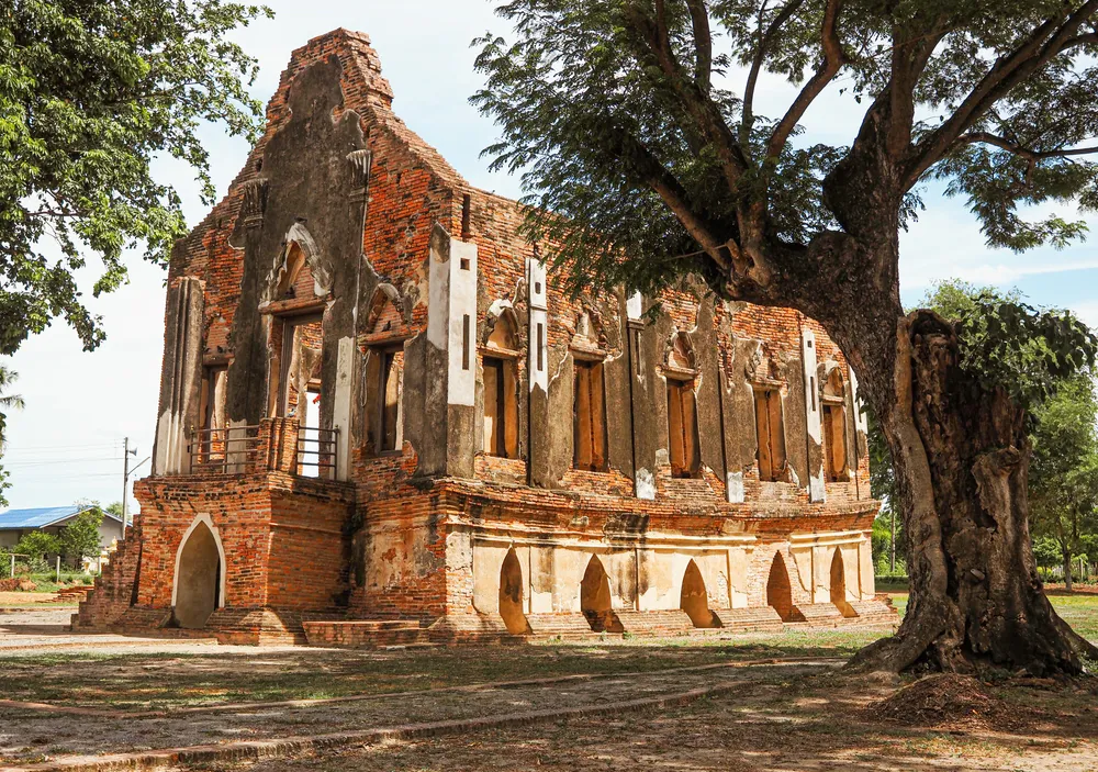 Kham Yat palace