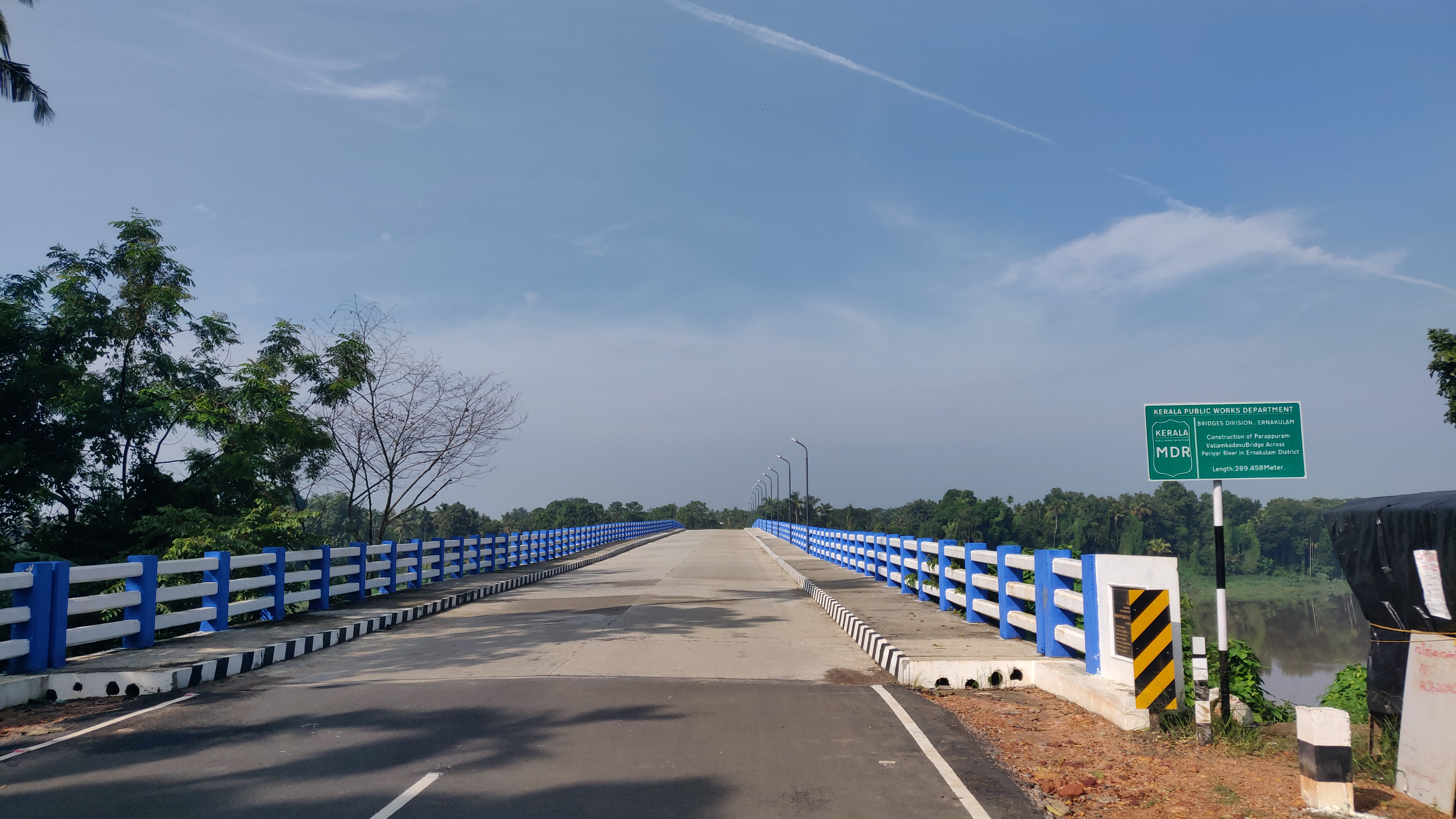 Vallam–Parakkadavu Bridge
