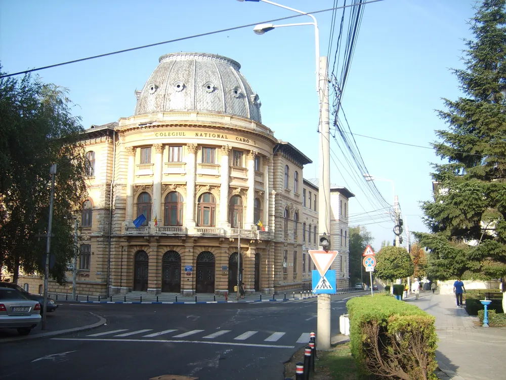 Carol I National College