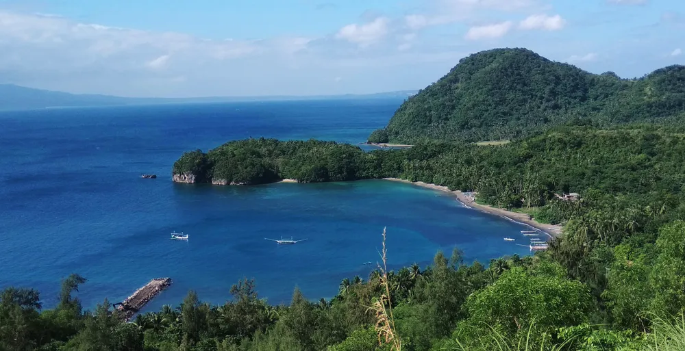 Cagraray Island