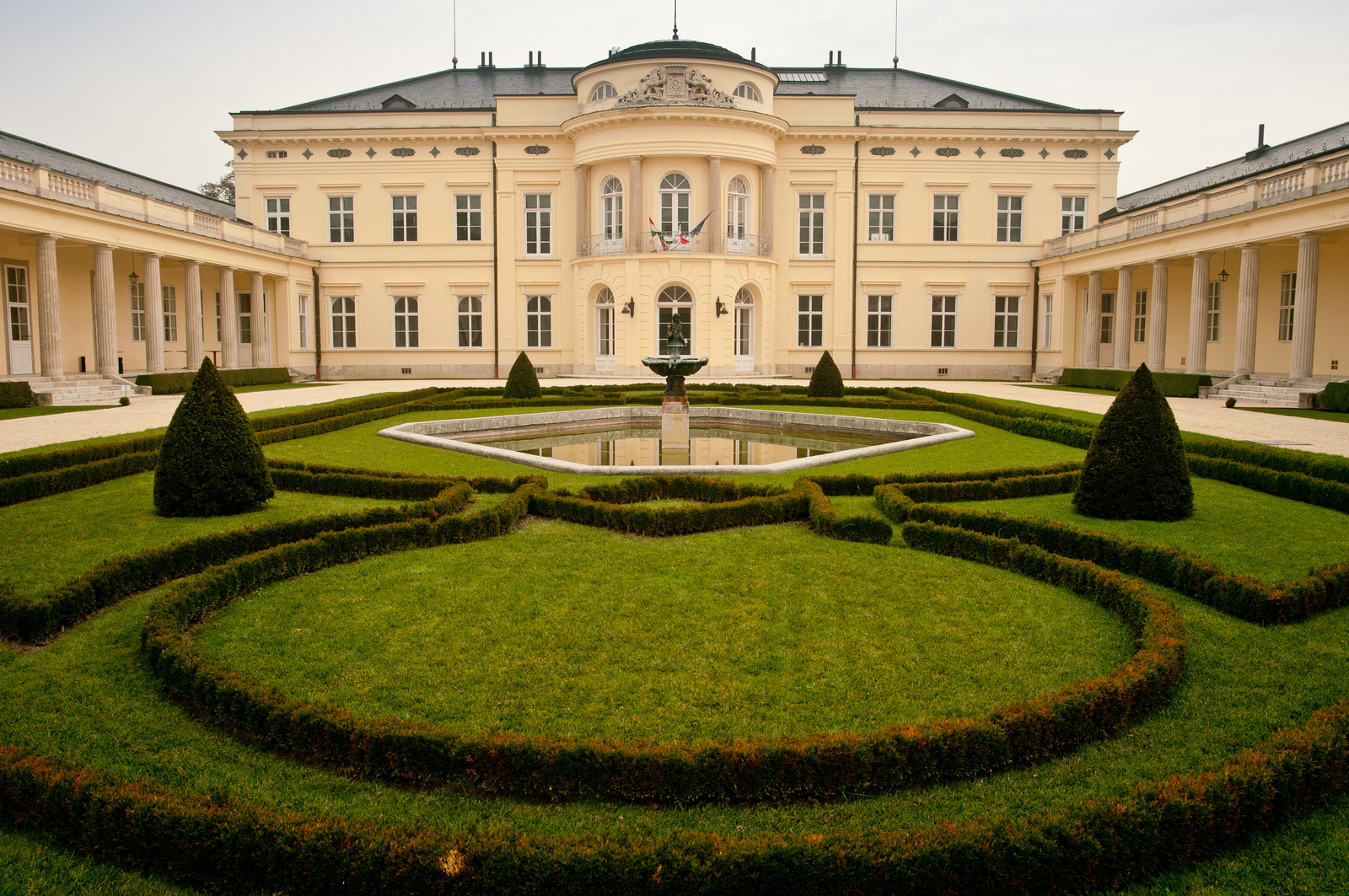 Károlyi Mansion, Fehérvárcsurgó