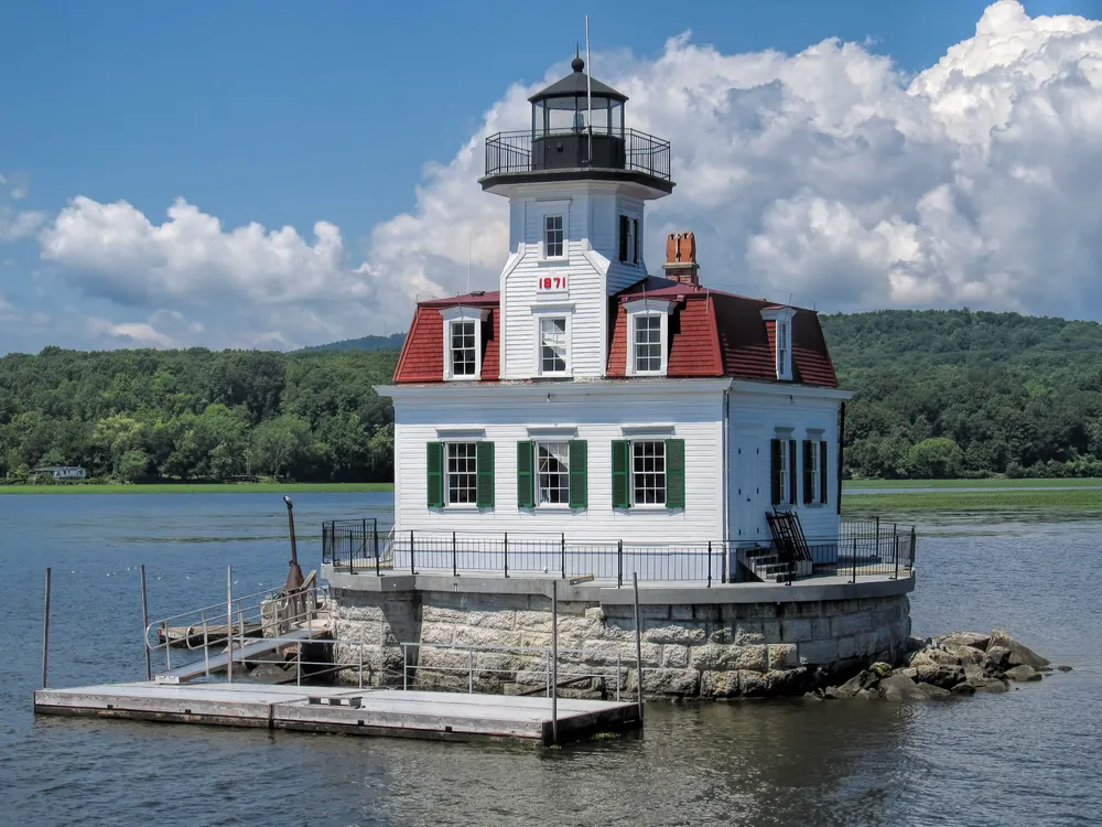 Esopus Meadows Light