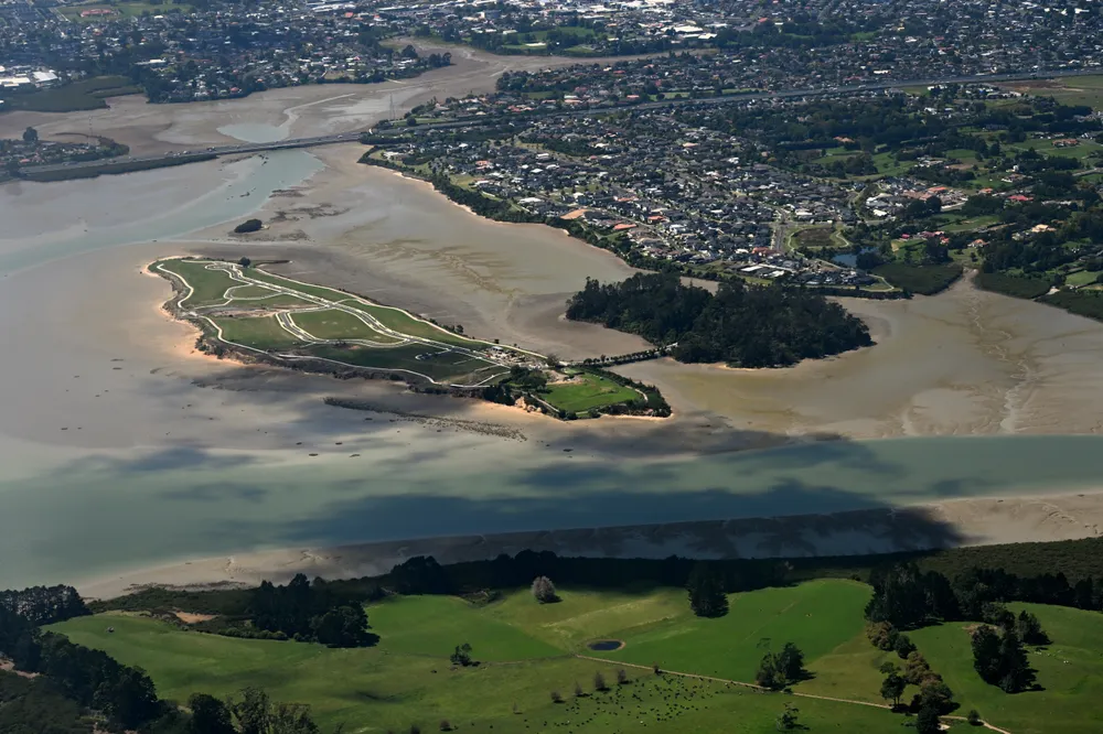 Kōpuahingahinga Island