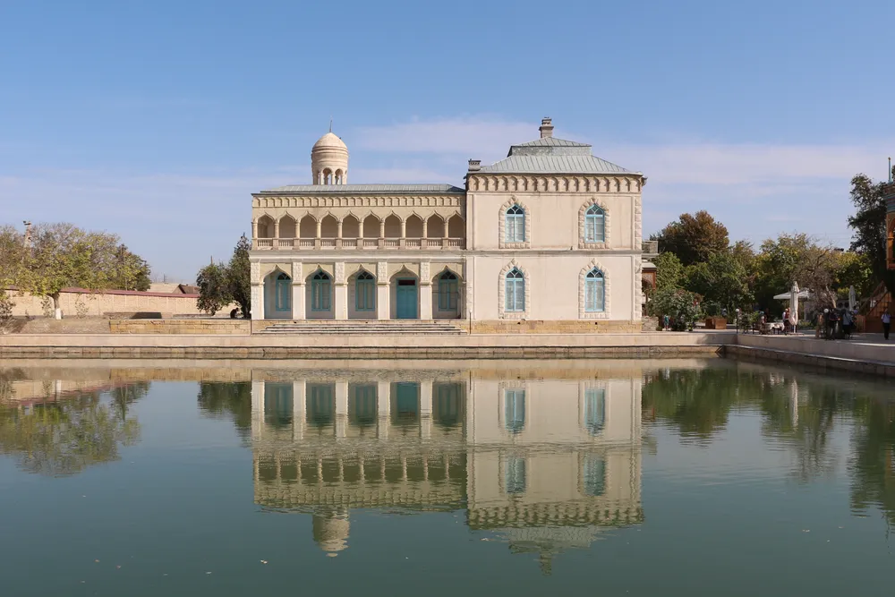 Sitori-i-Mokhi Khosa palace