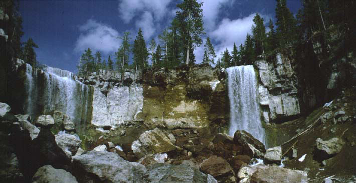 Paulina Falls