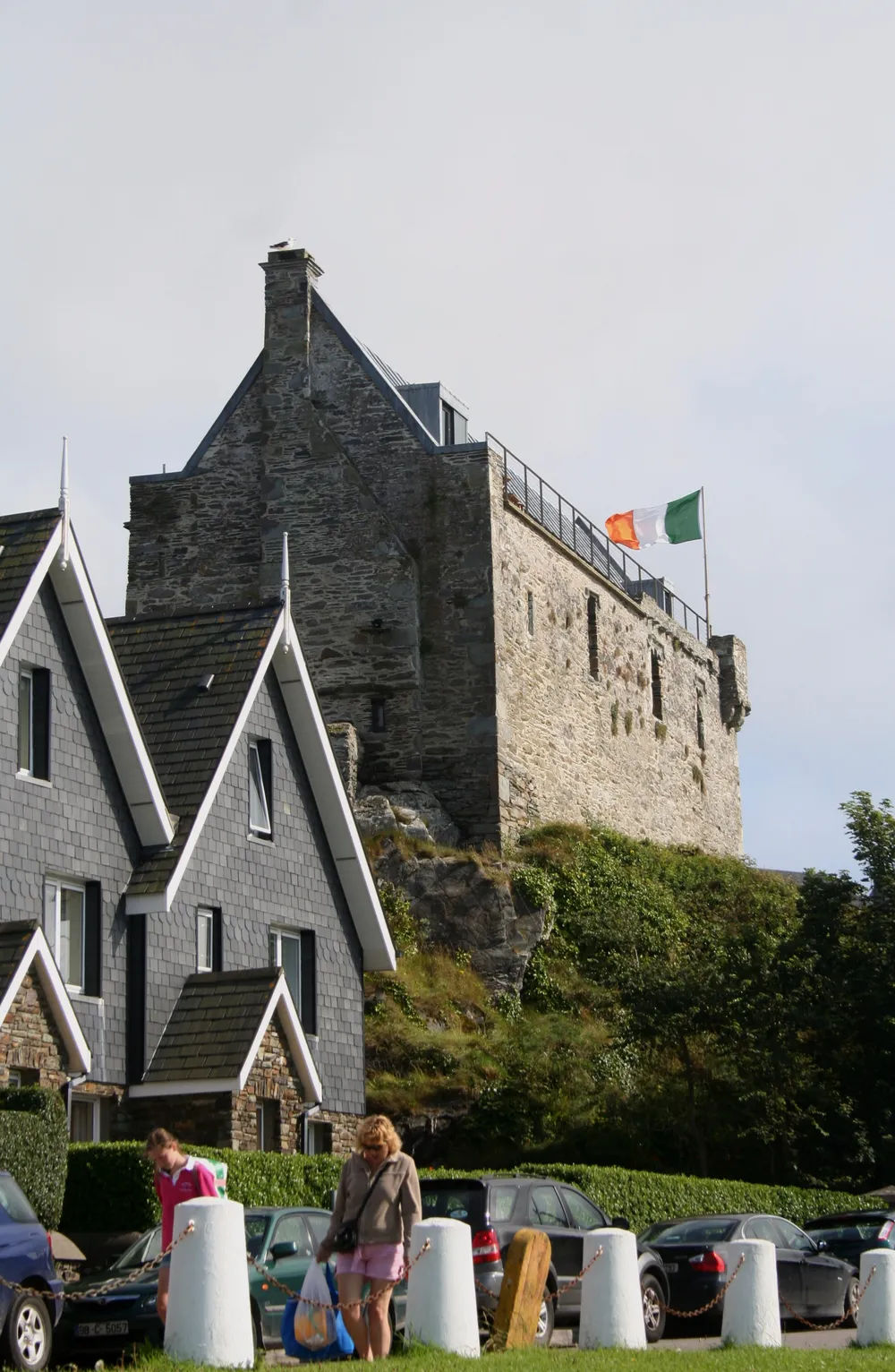 Dunasead Castle