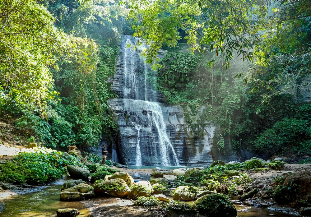 Hum hum waterfall