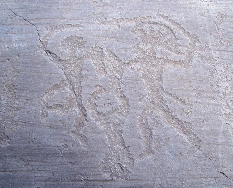 rock drawings in Valcamonica