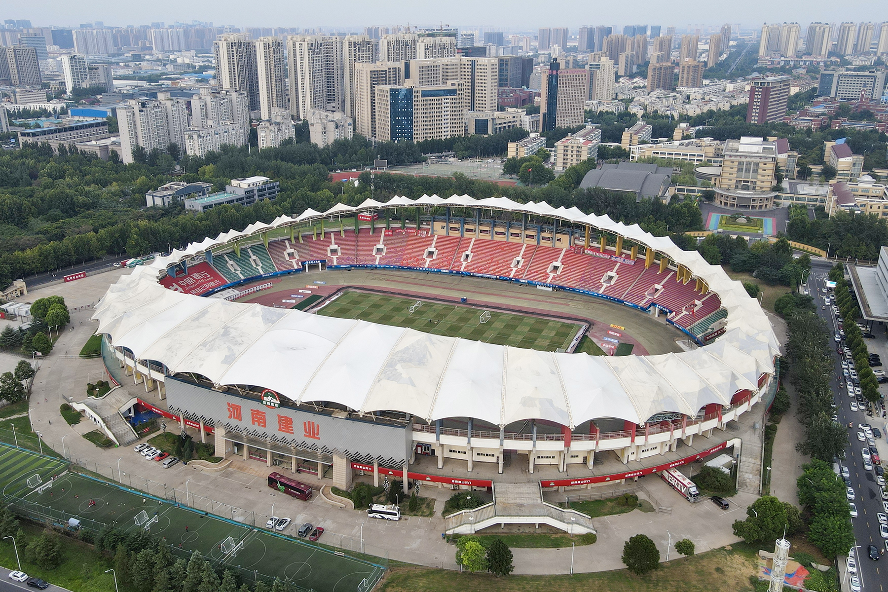 Zhengzhou Hanghai Stadium