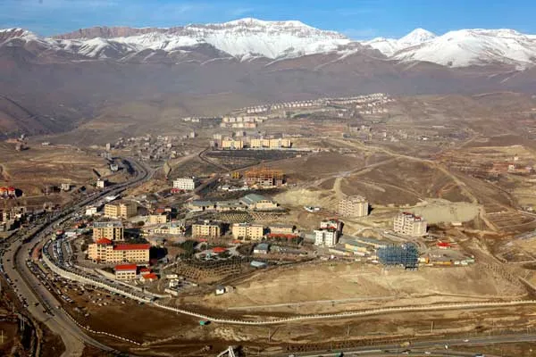 Islamic Azad University of Rudehen